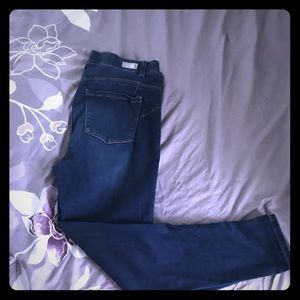 Juicy Couture pull on jeggings